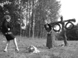 scen ur "sju blommor under kudden" 2008